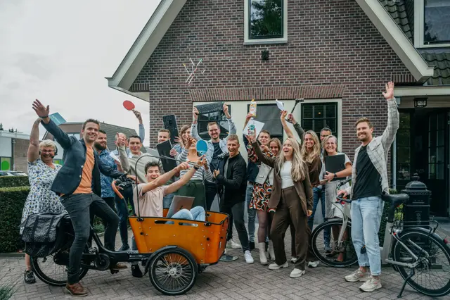 Webleads team